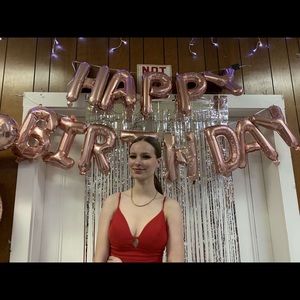 Meet your Posher, Ella